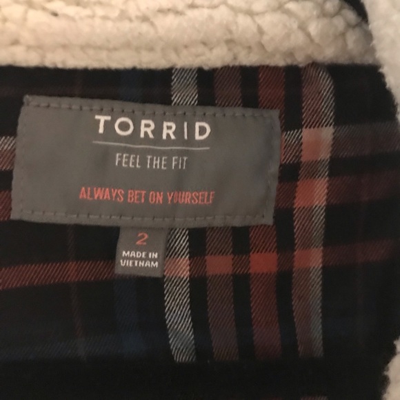 🌟SOLD🌟Lined Jean jacket from torrid like new! - Picture 2 of 2